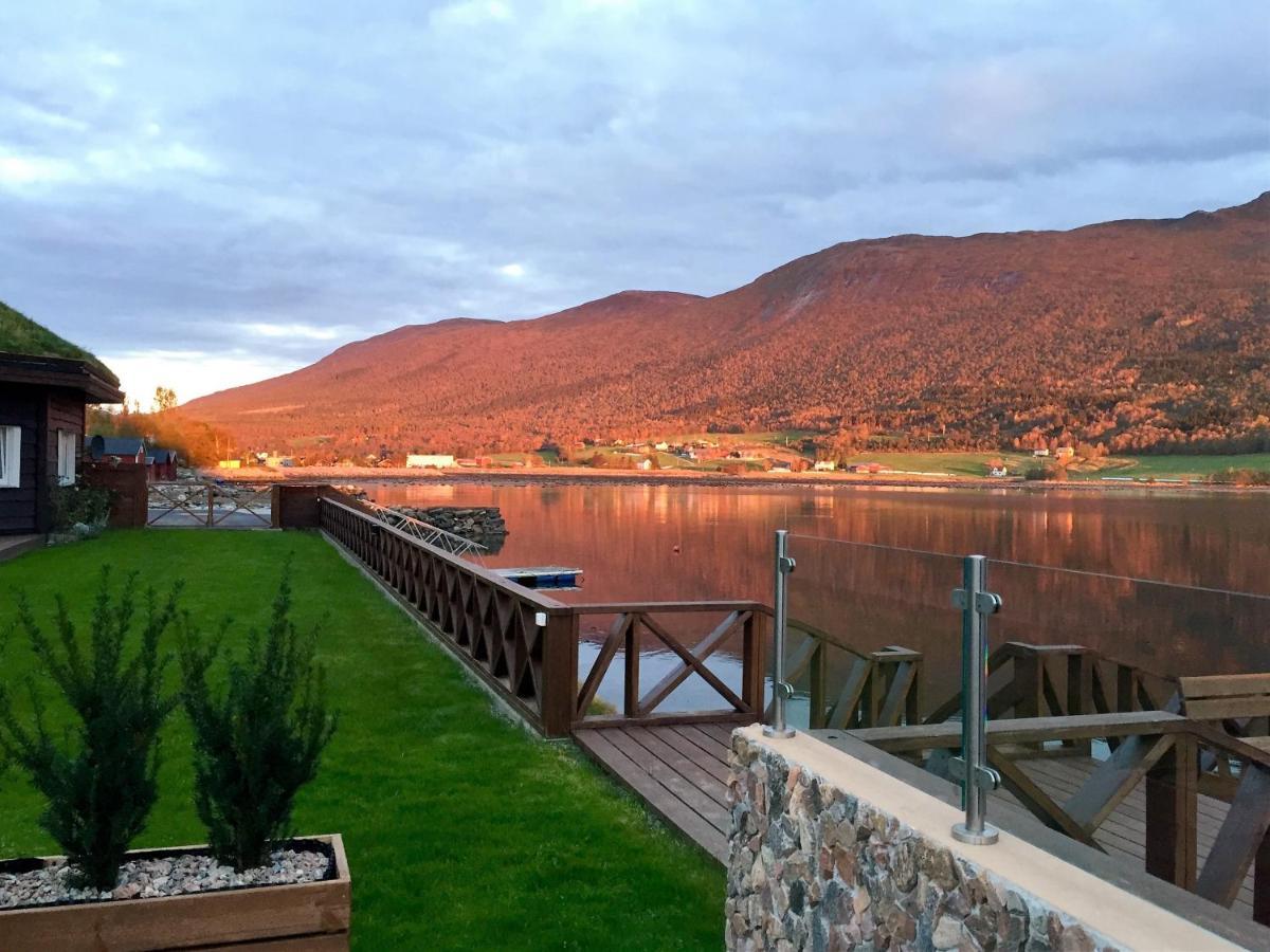 Solstrand Fjord Holiday Eidsvåg Exteriör bild