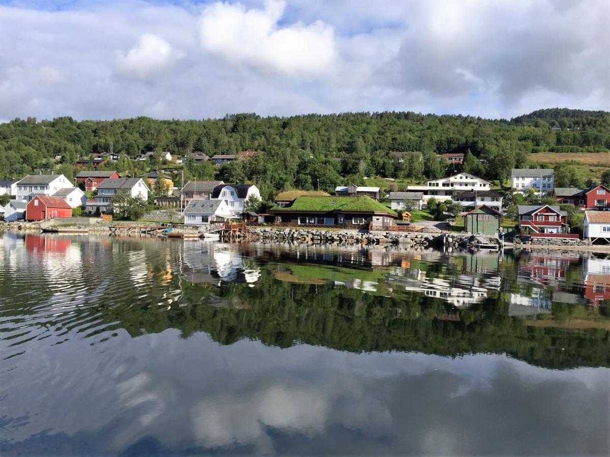 Solstrand Fjord Holiday Eidsvåg Exteriör bild