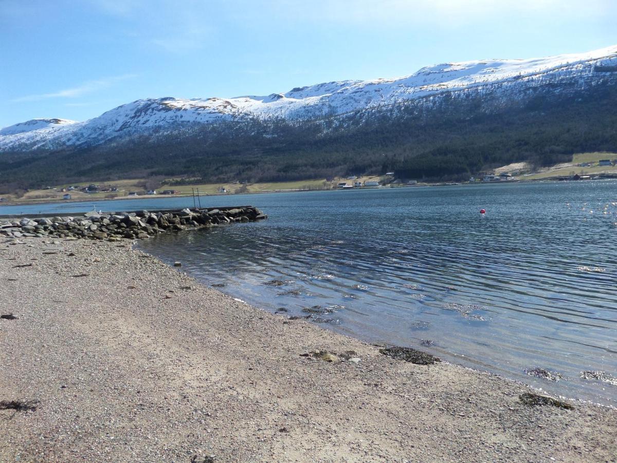 Solstrand Fjord Holiday Eidsvåg Exteriör bild