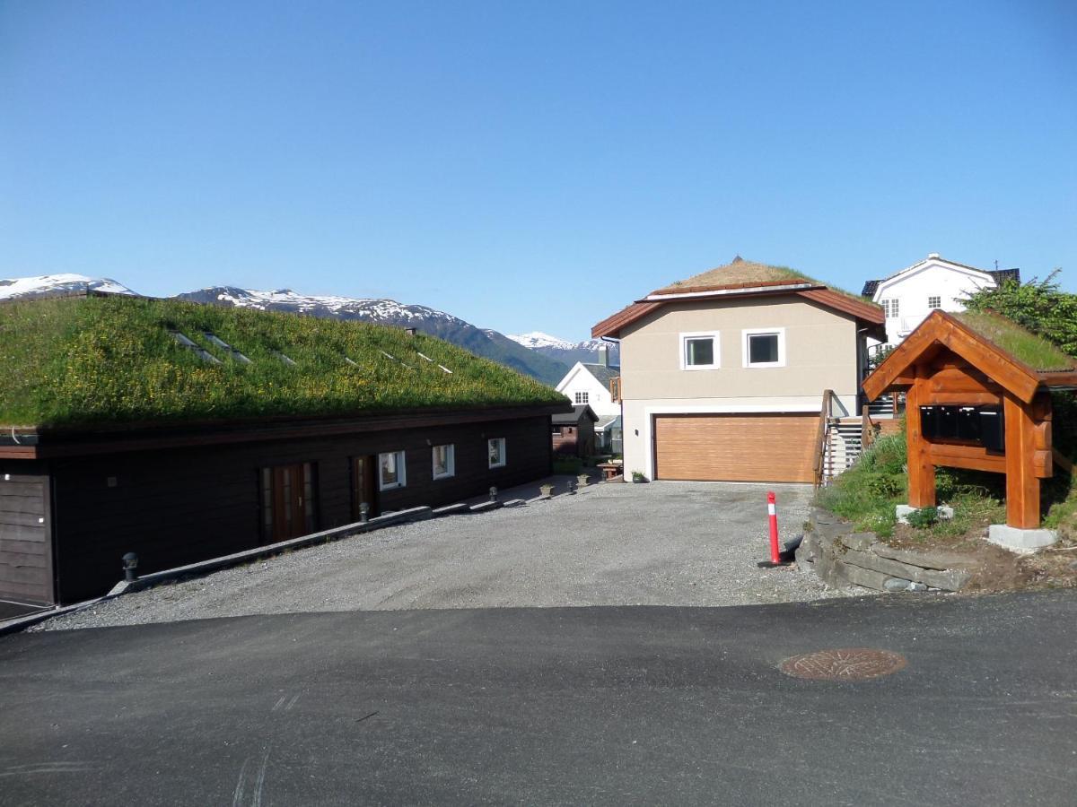 Solstrand Fjord Holiday Eidsvåg Exteriör bild